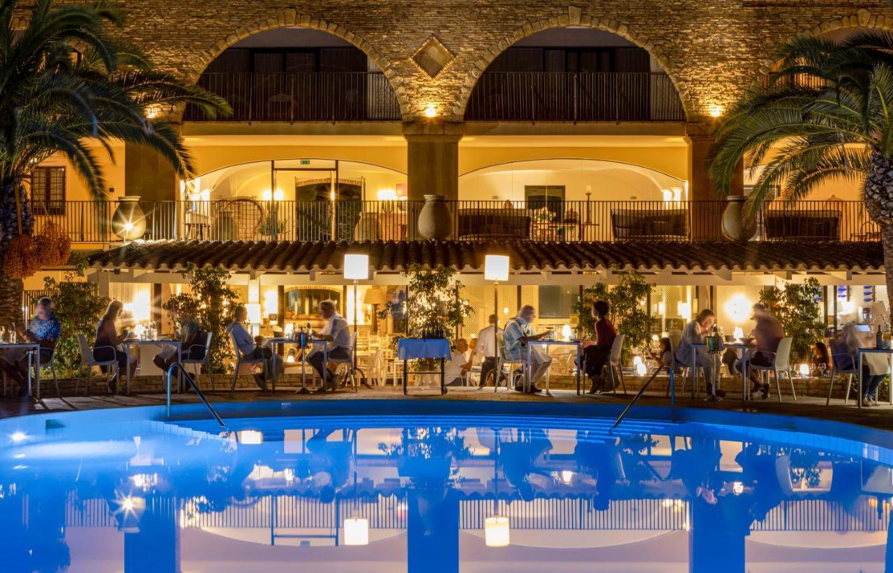 Hotel Costa Dei Fiori Santa Margherita di Pula Exteriér fotografie